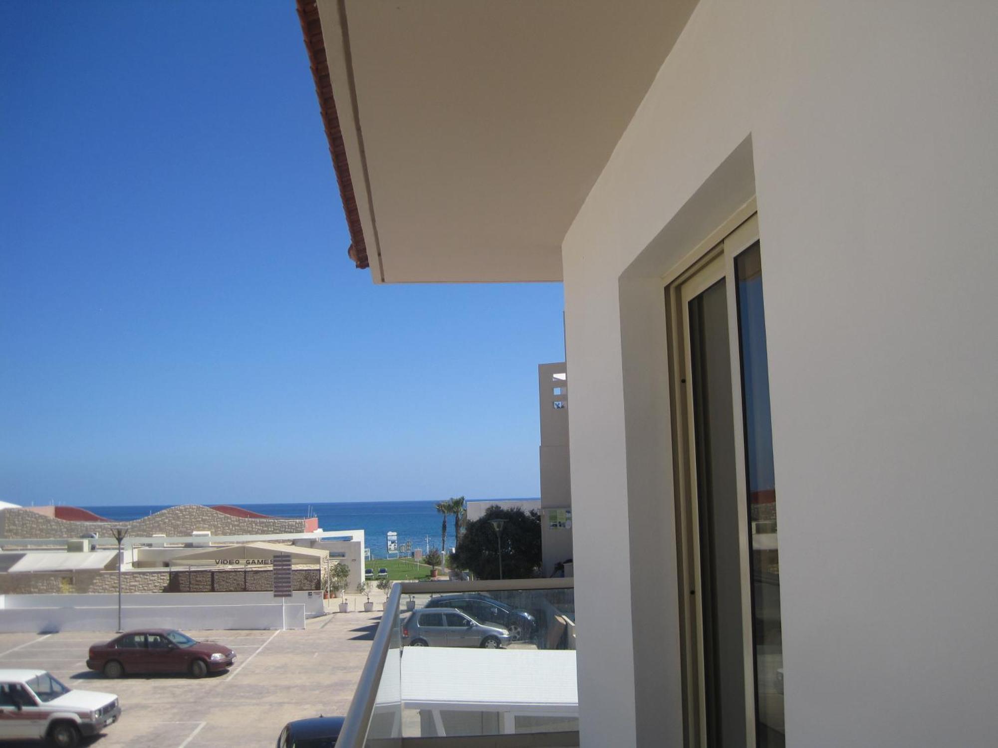 Polyxenia Isaak Luxury Villas And Apartments Protaras Oda fotoğraf