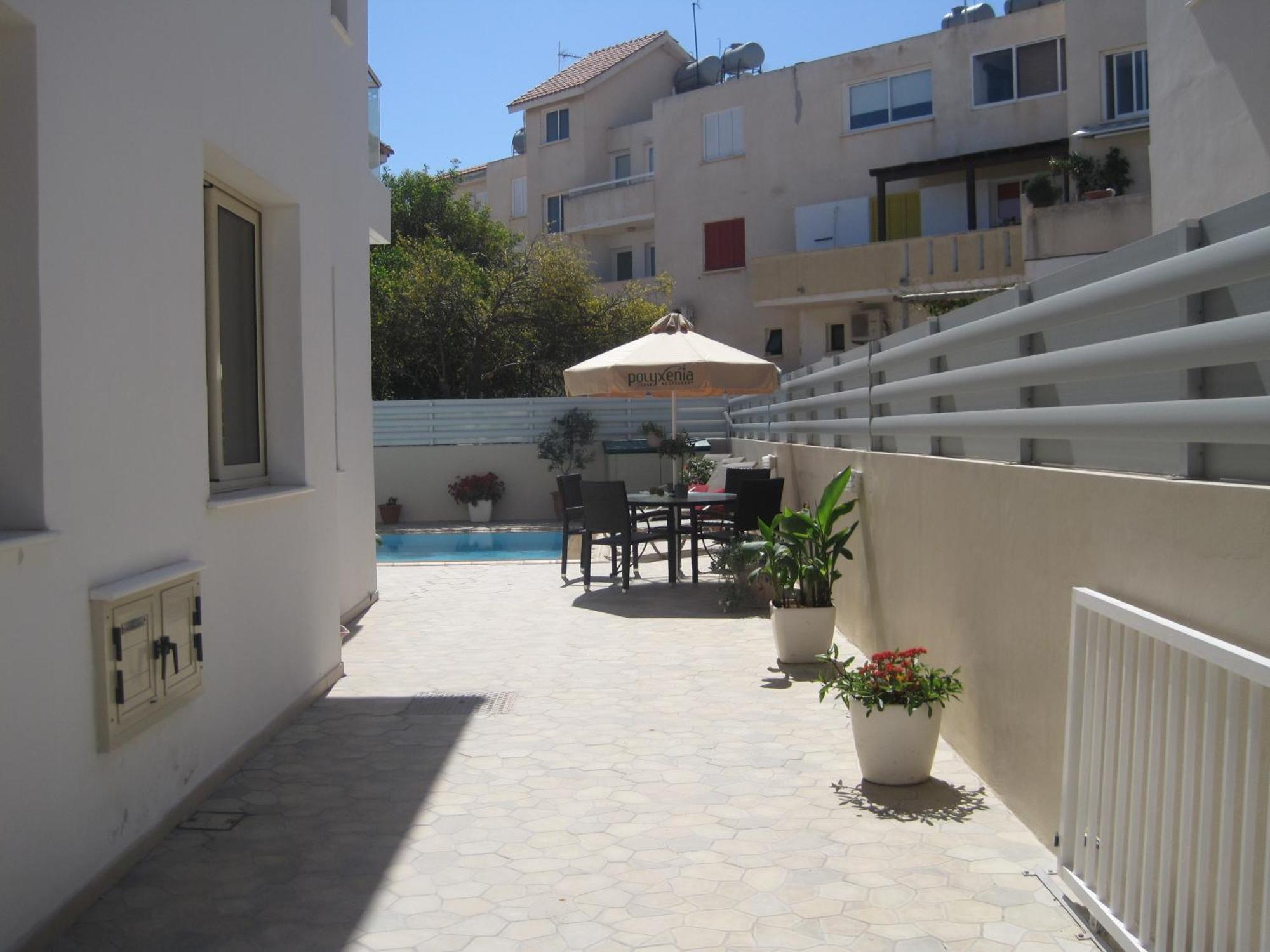Polyxenia Isaak Luxury Villas And Apartments Protaras Oda fotoğraf
