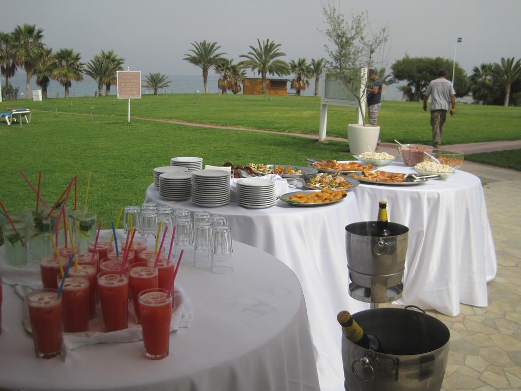 Polyxenia Isaak Luxury Villas And Apartments Protaras Dış mekan fotoğraf